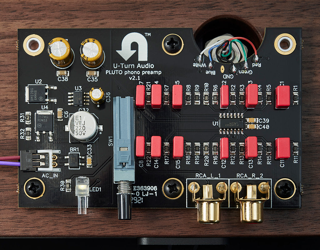 Orbit Theory with built-in Pluto 2 Phono Preamp